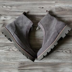 Vionic Gray Ankle Boots
